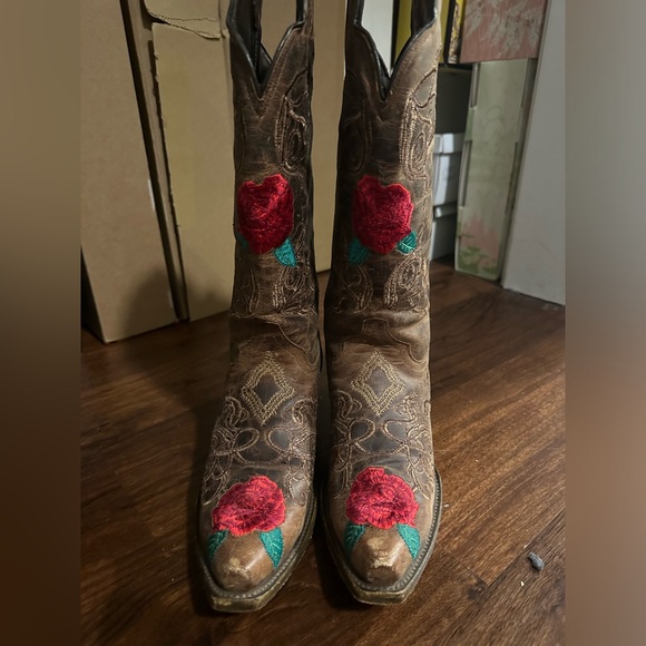 Cowgirl boots - Picture 2 of 5